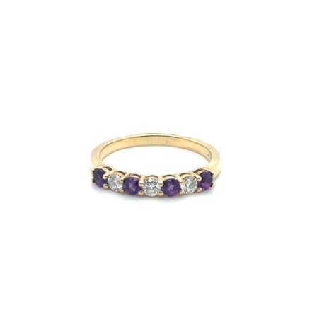 14K yellow gold amethyst and round brilliant diamond ring, size 8.25, 2.8 grams