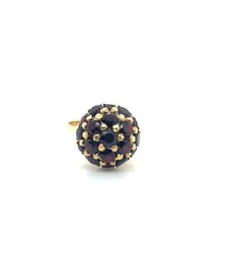 18K yellow gold andradite garnet bombé ring, Italian manufacture, size 5.75, 6 grams, 1970s