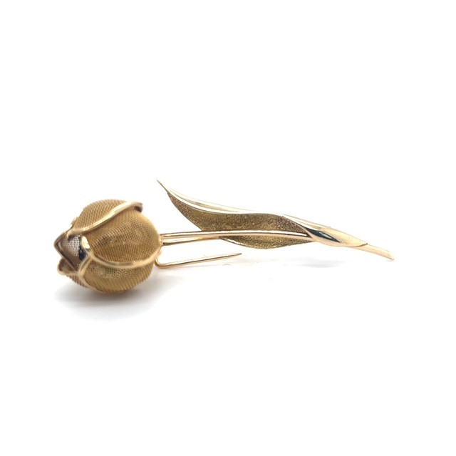 18K yellow gold diamond, emerald, ruby, and sapphire en tremblant five-petal mesh flower brooch, French manufacture circa 1950s, multi-stone trembling cluster center, polished leaf and stem, pin back, 17 grams