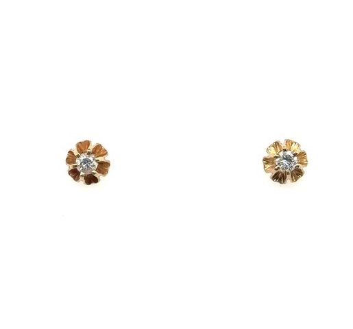 14K yellow gold full-cut round brilliant diamond fluted floral disc stud earrings, approx. 0.28 CTW H/SI–I1, radiating petal surround, screw-back closure, 1 gram, vintage