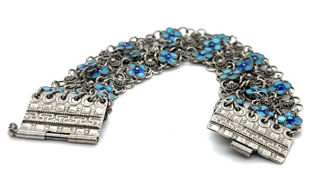 Sterling silver blue enamel daisy chain bracelet from Greece, 7.25 inches