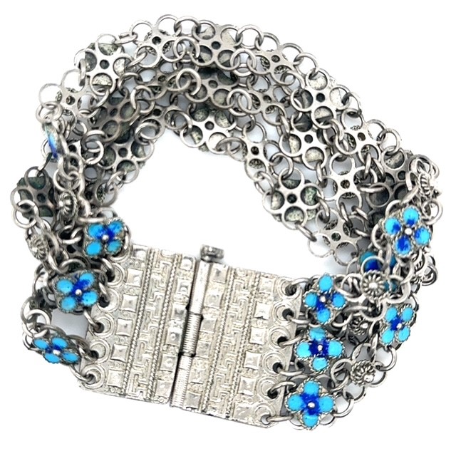 lightbox clasp