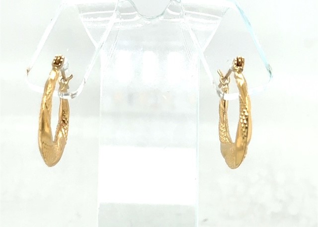 Contemporary 14K yellow gold tapered shrimp style hoop earrings