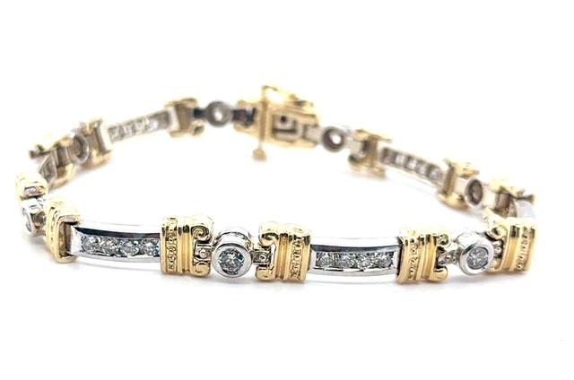 14K two-tone gold diamond link bracelet, 2.50 CTW, 2000s